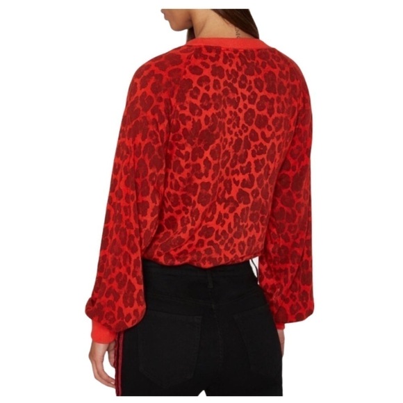 PAM & GELA Femme Leopard Cropped Sweatshirt - Picture 2 of 10